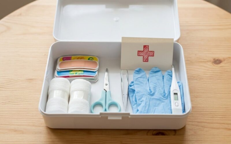 How to Make a First Aid Kit for Kids: Easy Guide 2026